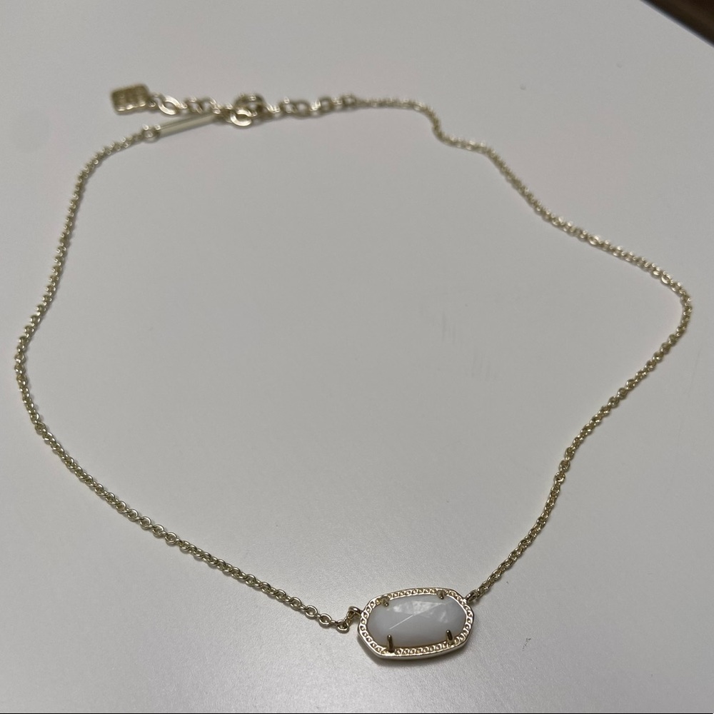 Kendra Scott Elisa White Pearl Necklace (White/Gold)